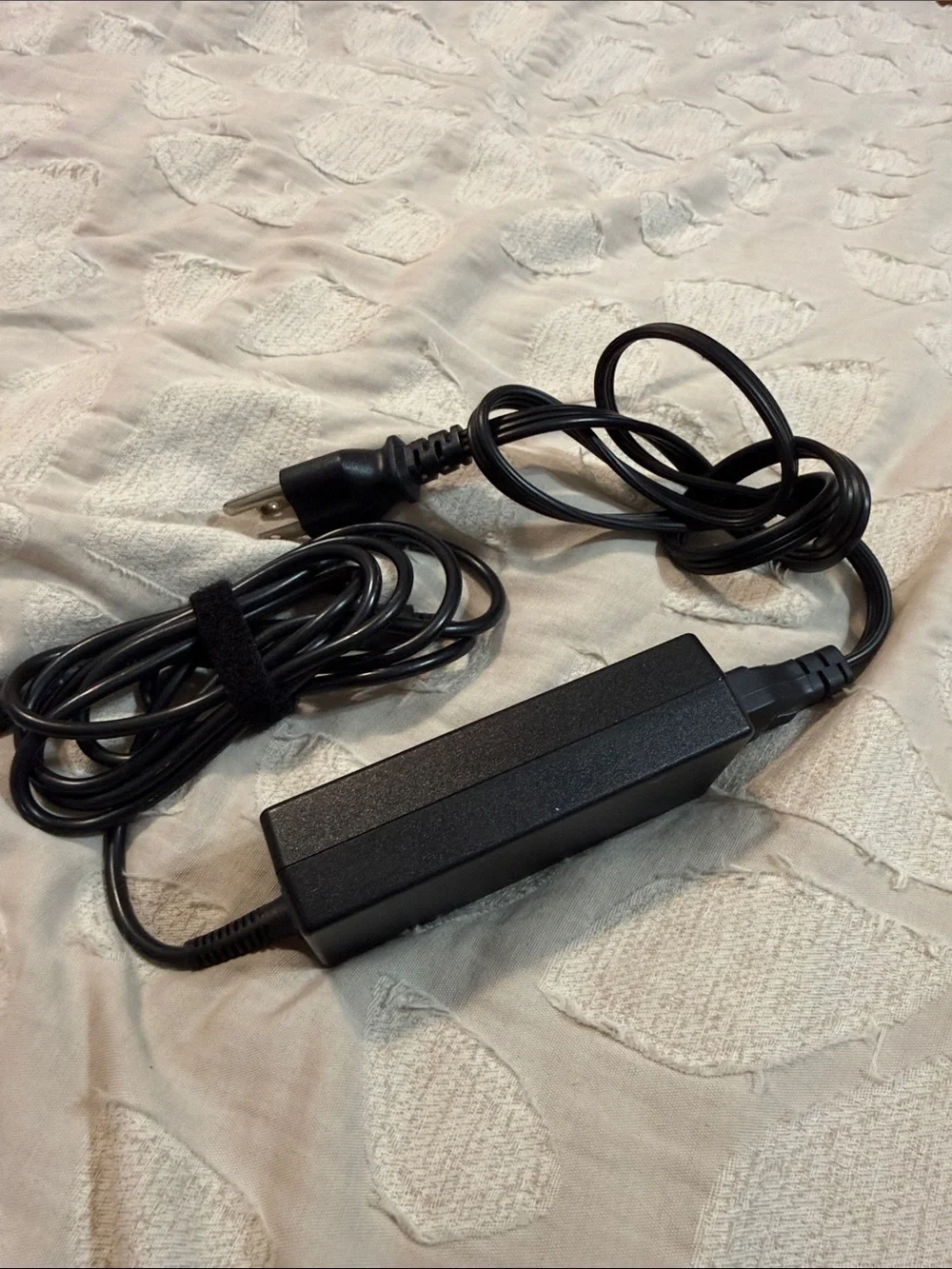 Dell Black Laptop AC Adapter with Barrel Plug